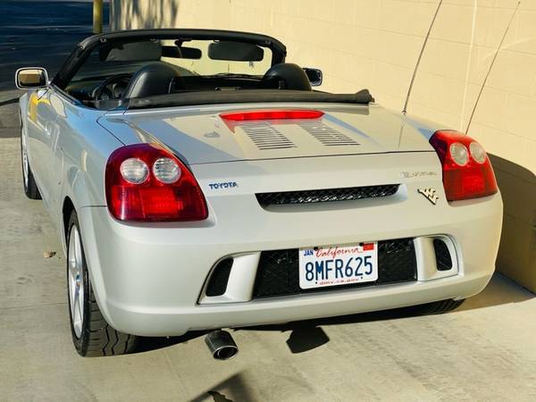 2003 Toyota MR2 Spyder Base 2dr Convertible - cars & trucks - by... for sale in Rancho Cordova, CA – photo 5