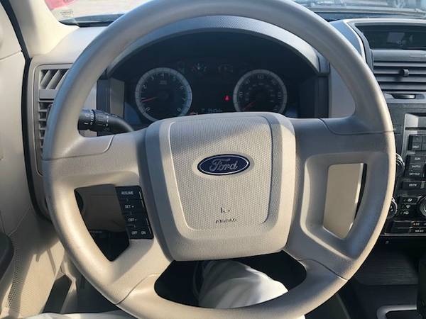 2008 Ford Escape 4WD 4dr I4 Auto XLS for sale in Maple Heights, OH – photo 7