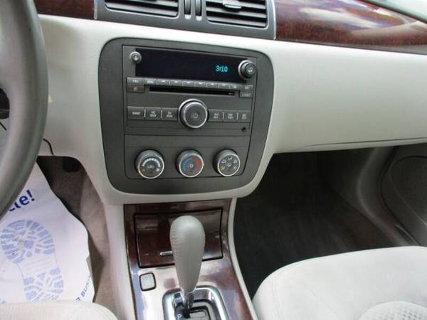 2011 Buick Lucerne CX 4dr Sedan - cars & trucks - by dealer -... for sale in Youngstown, OH – photo 11