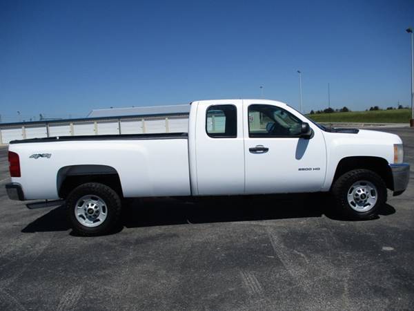 2011 Chevrolet Silverado 2500HD LS Extended Cab 4wd Long Bed for sale in Lawrenceburg, AL – photo 4