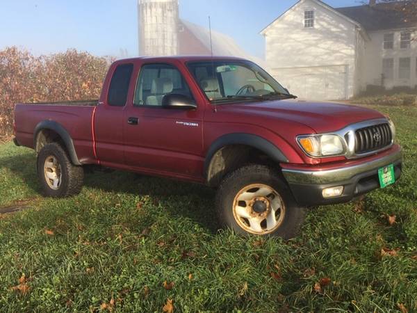 2004 Toyota Tacoma Truck for sale in North Chittenden, VT – photo 2