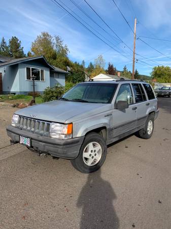 Jeep Grand Cherokee - cars & trucks - by owner - vehicle automotive... for sale in Wilbur, OR – photo 4