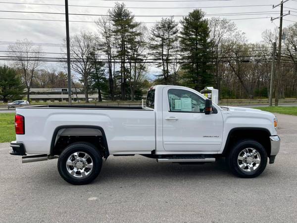 An Impressive 2018 GMC Sierra 3500HD TRIM with only 887 for sale in South Windsor, CT – photo 5