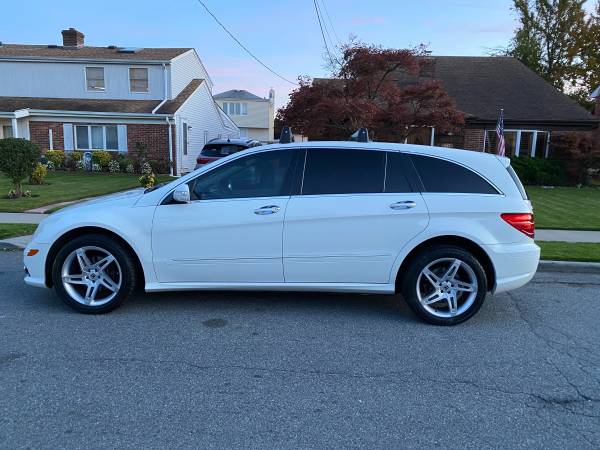 2008 Mercedes Benz R320 Cdi 4matic no accident clean CARFAX 3rd row... for sale in Lawrence, NY – photo 7