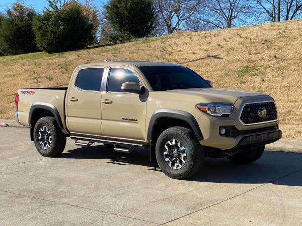 2019 Toyota Tacoma TRD Off Road 4x4 1-Owner Carfax Certified - cars... for sale in Franklin, KY – photo 11