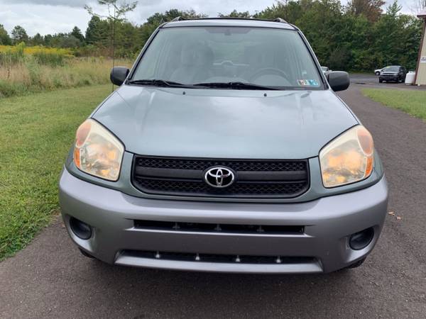 2005 Toyota RAV4 4WD for sale in Pipersville, PA – photo 2