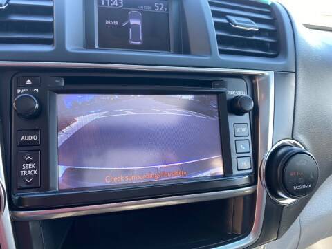2013 Toyota Highlander AWD Leather Heated Seats 3rd Row Clean for sale in Nampa, ID – photo 14