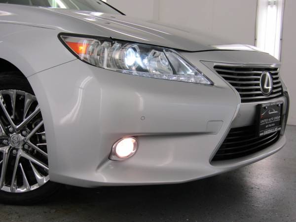 2013 Lexus ES 350 4dr Sdn - - by dealer - vehicle for sale in Carrollton, TX – photo 23