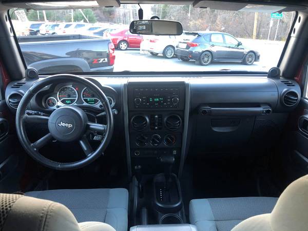 07 Jeep Wrangler Sahara UNLIMITED 4WD AUTO! 5YR/100K WARRANTY... for sale in Methuen, NH – photo 11