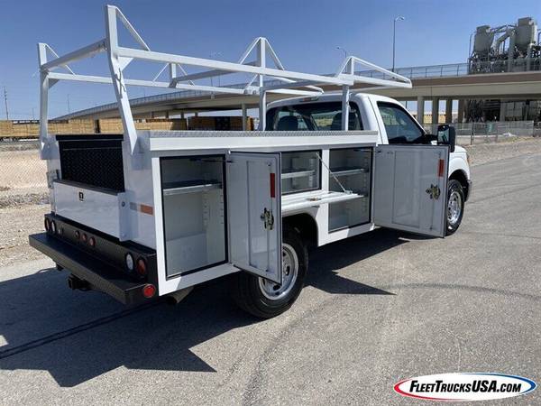 2016 FORD F250 35K MILE UTILITY TRUCK w/SCELZI SERVICE BED for sale in Las Vegas, NM – photo 2