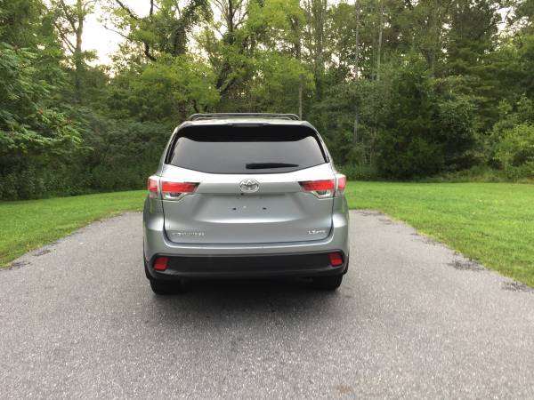 2014 TOYOTA HIGHLANDER LE AWD "Super Nice" for sale in Stokesdale, VA – photo 4