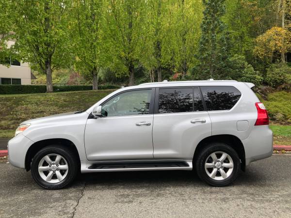 2010 Lexus GX460 4WD --Pure Luxury, Third Row, Loaded, Clean title--... for sale in Kirkland, WA – photo 8