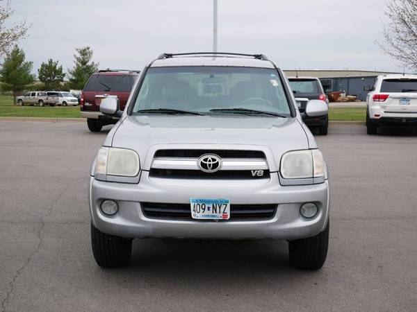 2005 Toyota Sequoia SR5 - - by dealer - vehicle for sale in Cambridge, MN – photo 3