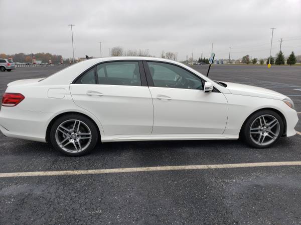 2015 Mercedes-Benz E400 4matic - cars & trucks - by dealer - vehicle... for sale in Indianapolis, IN – photo 4