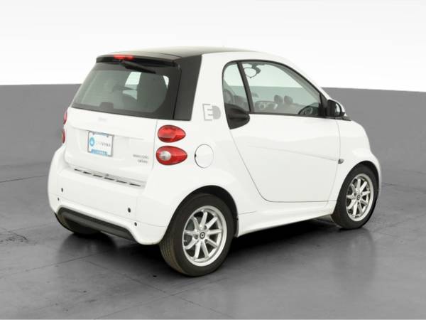 2016 smart fortwo electric drive Hatchback Coupe 2D coupe White - -... for sale in reading, PA – photo 11