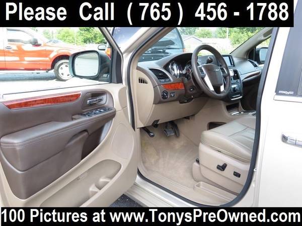 2014 CHRYSLER TOWN & COUNTRY ~~~~~~~ 59,000 Miles ~~~~~~~ $259/MONTHLY for sale in Kokomo, IL – photo 18