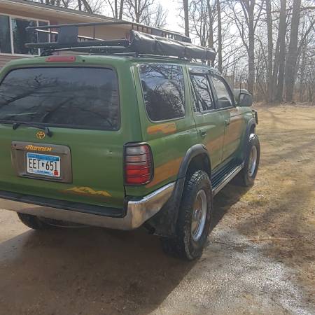 1997 4runner sr5 4wd 5spd for sale in Thief River Falls, ND – photo 13