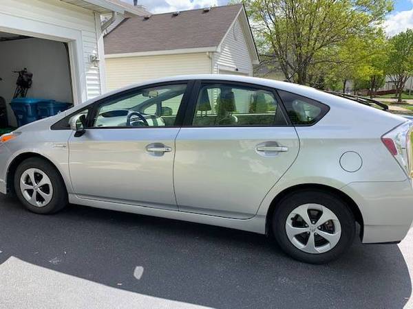 2015 Toyota Prius clean title first owner, 87k miles only - cars & for sale in Santa Clara, CA – photo 2