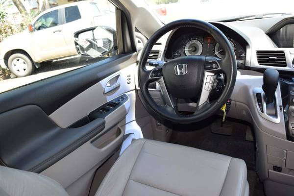 2012 *Honda* *Odyssey* *VMI NorthStar EX-L* SILVER for sale in Denver , CO – photo 20