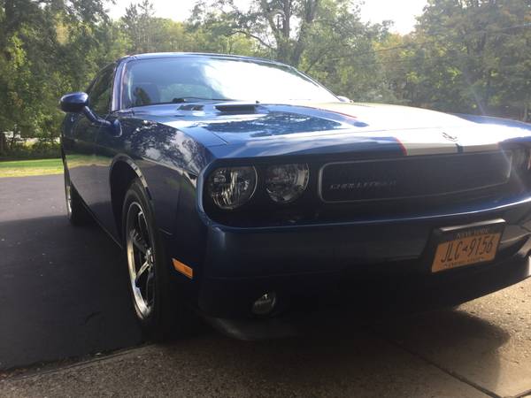2010 Dodge Challenger LOW MILEAGE 38K for sale in Elma, NY – photo 3
