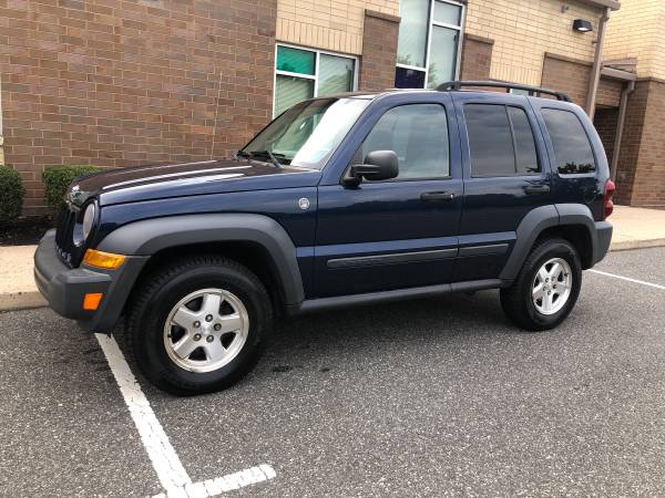 2007 Jeep Liberty 4WD 4dr Sport - cars & trucks - by dealer -... for sale in Camden, NJ – photo 3