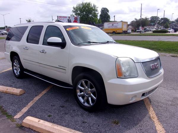 2010 GMC YUKON XL 6 2L V8 DENALI LEATHER IN DASH BACK UP CAM - cars for sale in Metairie, LA – photo 5