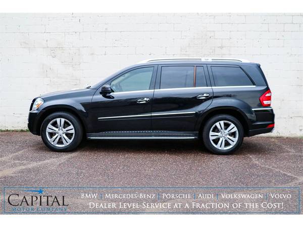 7-Passenger Luxury! 11 Mercedes GL450 w/3rd Row, Nav, TOW PKG! V8! for sale in Eau Claire, MN – photo 2