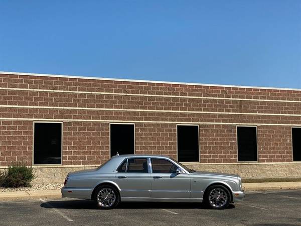2005 Bentley Arnage R - The Ultimate Bentley - LOW Miles only 29k for sale in Madison, WI – photo 7