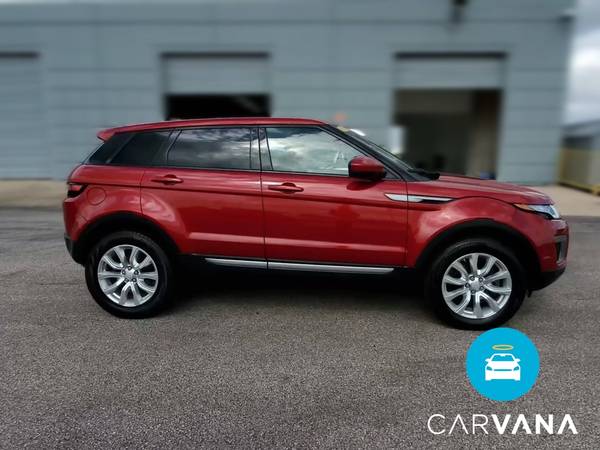 2017 Land Rover Range Rover Evoque SE Sport Utility 4D suv Red - -... for sale in Chicago, IL – photo 13