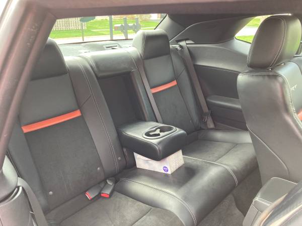 SRT 8 for sale for sale in Gurnee, IL – photo 10