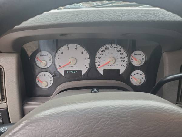 2002 DODGE RAM 1500 4X4 - cars & trucks - by dealer - vehicle... for sale in Cold Spring, NY – photo 9