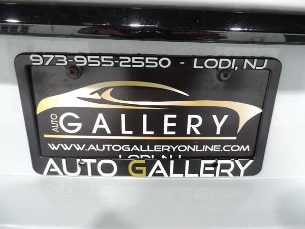 2018 Land Rover Range Rover Sport V8 Supercharged SVR - WE FINANCE... for sale in Lodi, NJ – photo 9