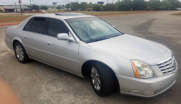 2011 Cadillac DTS PREMIUM PKG. ONLY 107K MILES, Looks & Drives Great " for sale in San Marcos, TX – photo 3