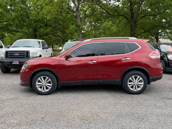 2015 Nissan Rogue SV AWD STK 8147 - - by dealer for sale in Indianola, OK – photo 2