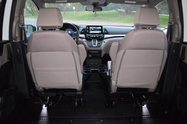 2020 *Honda* *Odyssey* *EX Automatic* WHITE - cars & trucks - by... for sale in Denver, NM – photo 17