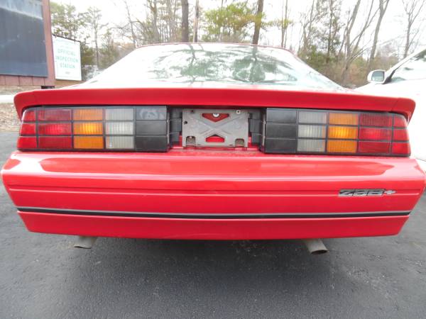 1985 Chevrolet Camaro Iroc-Z28 (V8, auto) - - by for sale in swanzey, NH – photo 5
