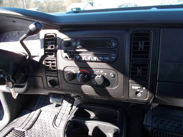 2003 Dodge Dakota Extended Cab 4x4 - cars & trucks - by dealer -... for sale in Columbia, KY – photo 12