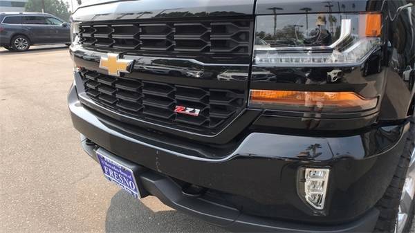 2018 Chevrolet Silverado 1500 Crew Cab With ONLY 15K Miles - cars &... for sale in Fresno, CA – photo 10