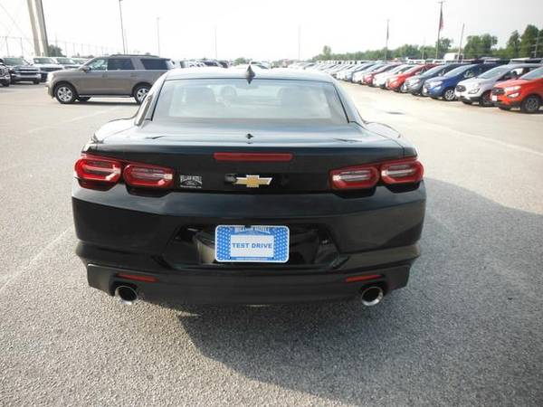 2019 Chevrolet Camaro coupe 2dr Cpe 1LT - Black for sale in Waynesboro, GA – photo 18