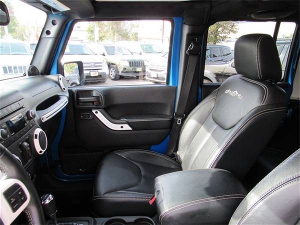 2014 Jeep Wrangler Unlimited Polar Edition for sale in Downey, CA – photo 17