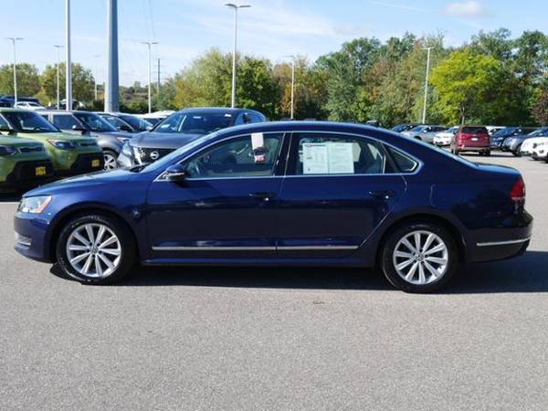 2012 Volkswagen Passat 4dr Sdn 2.5L Auto SEL PZEV for sale in Inver Grove Heights, MN – photo 7