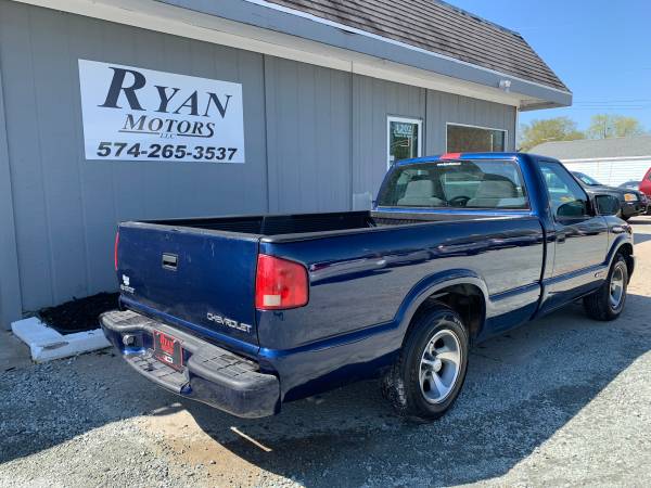 2003 Chevy S-10 LS LB - - by dealer - vehicle for sale in Warsaw, IN – photo 3