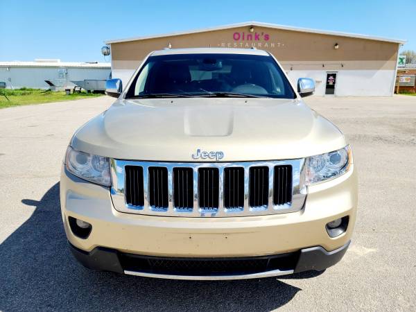 2011 Jeep Grand Cherokee LTD - - by dealer - vehicle for sale in Neenah, WI – photo 11