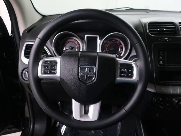 2017 Dodge Journey Crossroad FWD Clean One Owner Only 33,000 Miles for sale in Caledonia, IN – photo 9