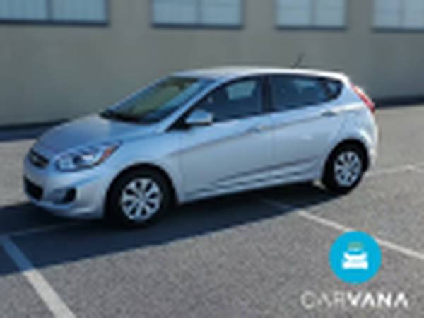 2017 Hyundai Accent SE Hatchback 4D hatchback Silver - FINANCE... for sale in Washington, District Of Columbia – photo 4