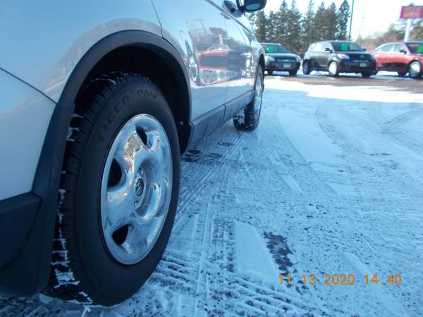 2011 Honda CRV - cars & trucks - by dealer - vehicle automotive sale for sale in Hinckley, MN – photo 7