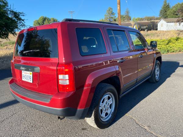 2014 Jeep Patriot - 5spd Manual - Low Miles! - cars & trucks - by... for sale in Powell Butte, OR – photo 5