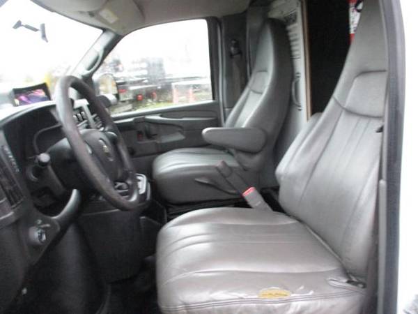 2014 Chevrolet Express Commercial Cutaway 14 FOOT CUT AWAY, SIDE... for sale in south amboy, LA – photo 7