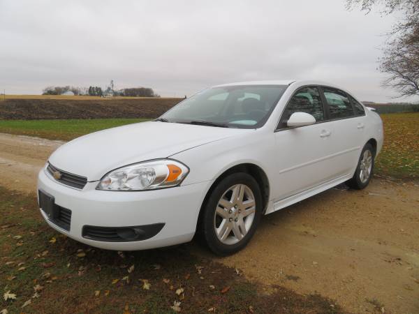2001 FORD TAURUS, 100K - cars & trucks - by dealer - vehicle... for sale in Wells, MN – photo 13