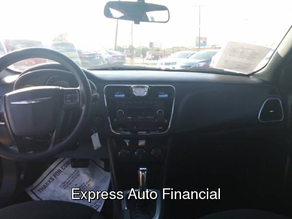 2012 Chrysler 200 4dr Sdn LX for sale in Grand Prairie, TX – photo 7